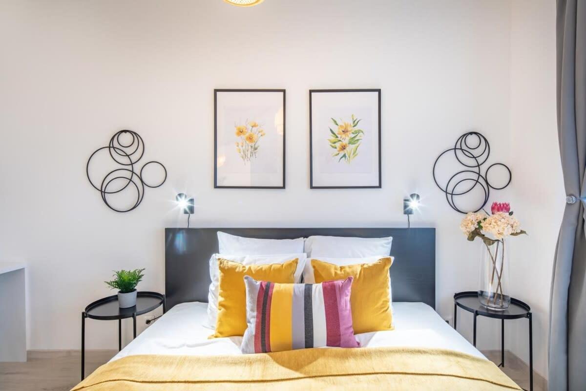Modern Bright Place With Terrace Lejlighed Budapest